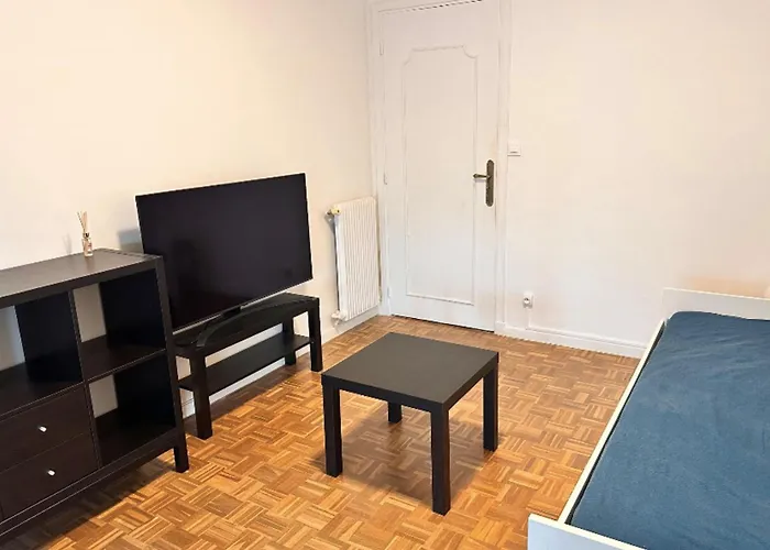 With Veranda 5min Walk To The アパート ニース