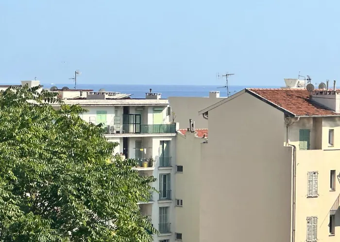 Lejlighed With Veranda 5min Walk To The *